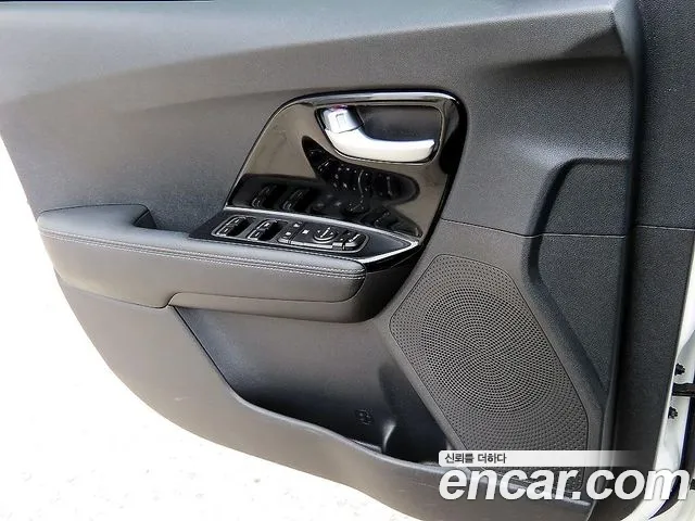 Kia Niro 2021 thumb 4