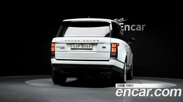 Land Rover Range Rover 2017 thumb 5