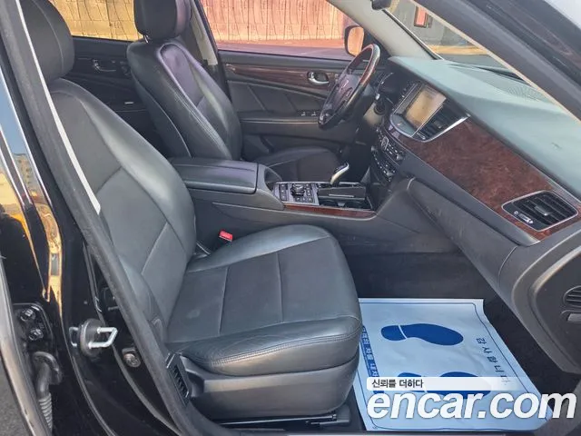 Hyundai Equus 2013 thumb 9