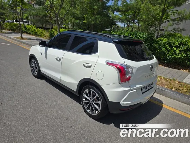 KGM Tivoli 2017 thumb 8
