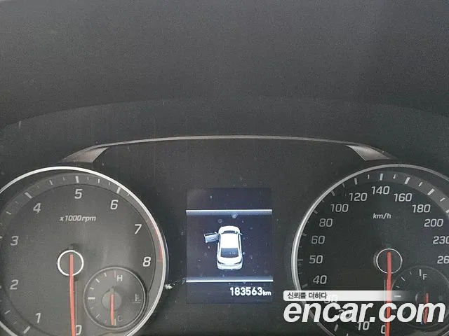 Hyundai Elantra 2019 thumb 11