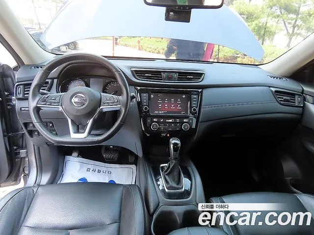 Nissan X-Trail 2018 thumb 7