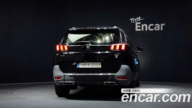 Peugeot 5008 2019 thumb 10