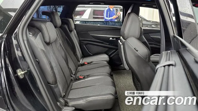 Peugeot 5008 2019 thumb 7