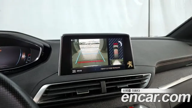 Peugeot 5008 2019 thumb 8