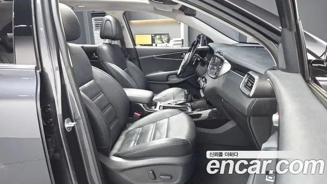 Kia Sorento 2015 thumb 12
