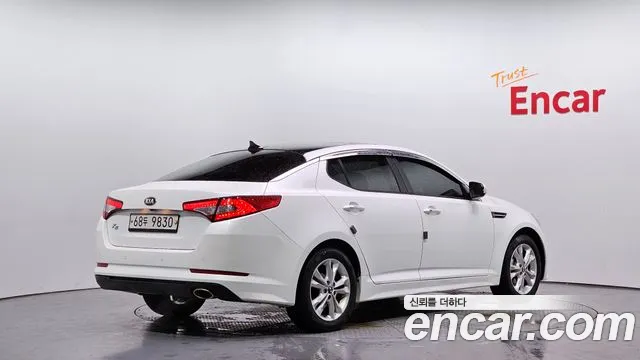 Kia K5 2013 thumb 10