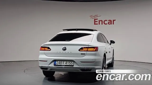 Volkswagen Arteon 2020 thumb 4