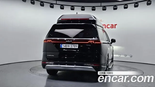 Kia Carnival 2022 thumb 6