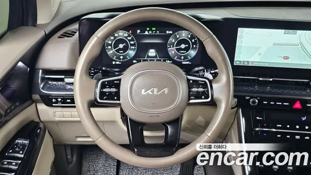Kia Carnival 2022 thumb 10