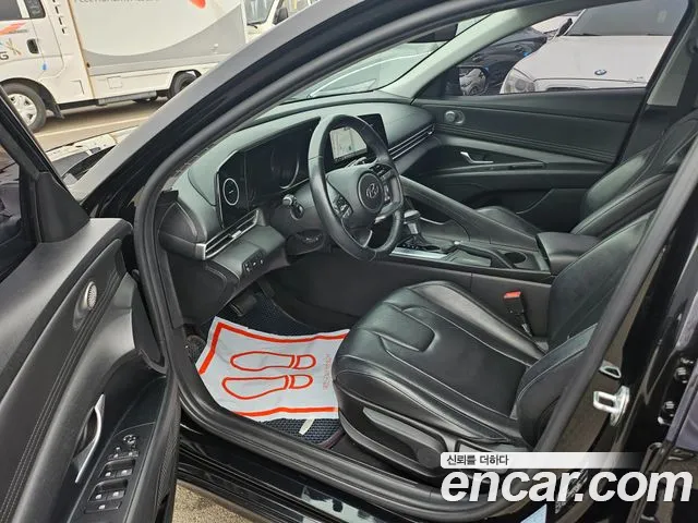 Hyundai Elantra 2021 thumb 12