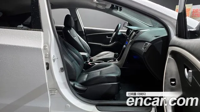 Hyundai i30 2013 thumb 5