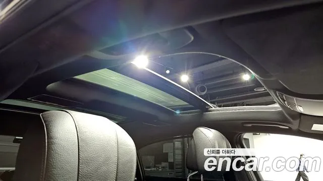 Mercedes-Benz S-Class 2019 thumb 11