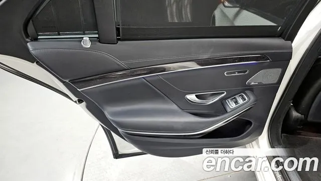 Mercedes-Benz S-Class 2019 thumb 7