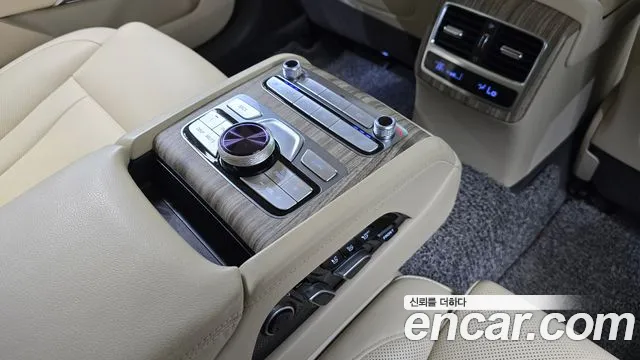 Kia K9 2023 thumb 3