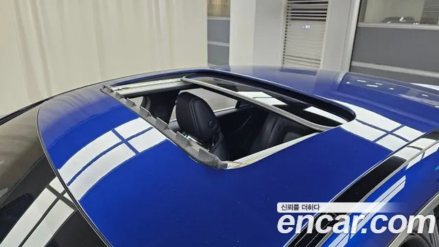Mercedes-Benz AMG GT 2021 thumb 10