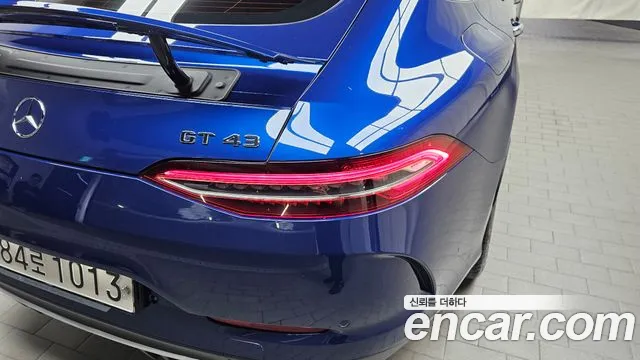 Mercedes-Benz AMG GT 2021 thumb 12