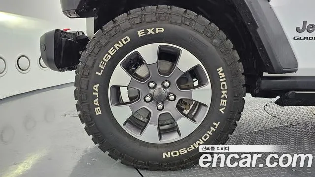 Jeep Gladiator 2021 thumb 11