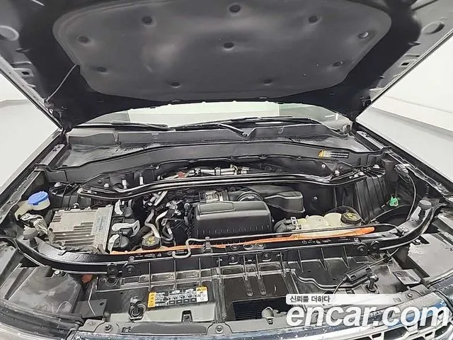 Ford Explorer 2022 thumb 9
