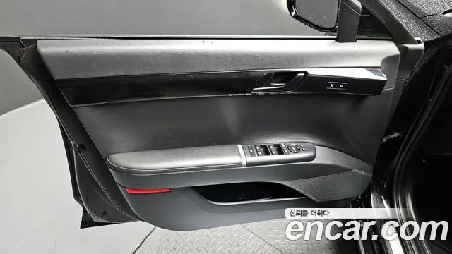 Hyundai Grandeur 2024 thumb 3