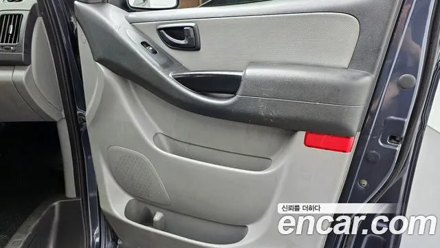 Hyundai Staria 2018 thumb 5