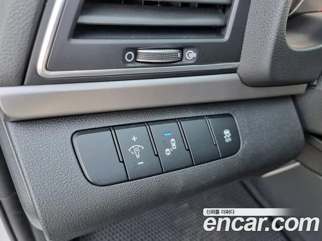 Hyundai AD 2018 thumb 6