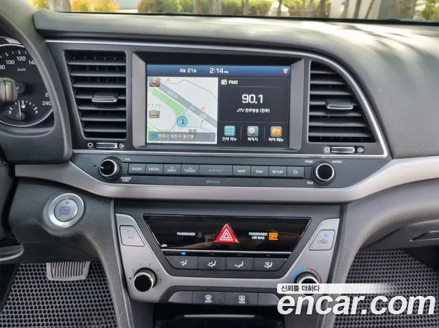 Hyundai AD 2018 thumb 2