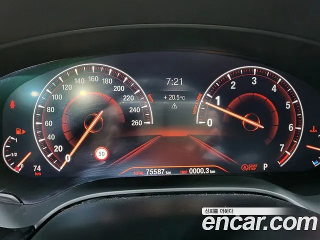 BMW 5 серии 2019 thumb 10