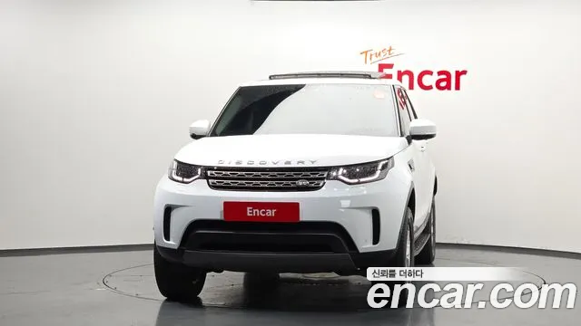 Land Rover Discovery 2019 thumb 12