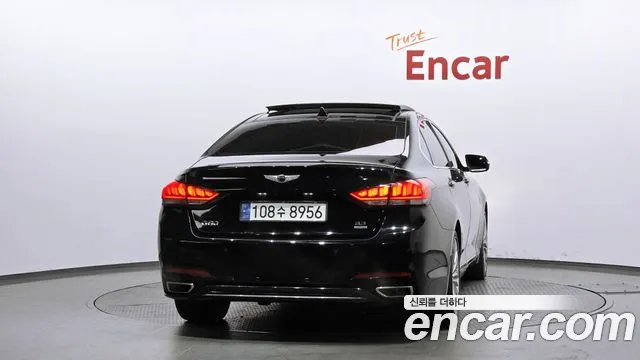Genesis G80 2017 thumb 8