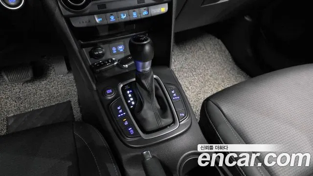 Hyundai Kona 2018 thumb 12