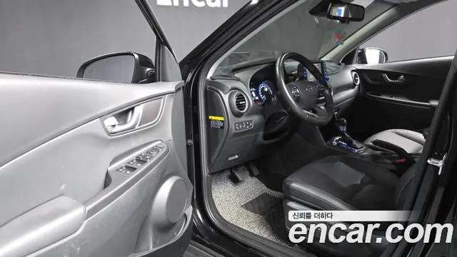 Hyundai Kona 2018 thumb 8