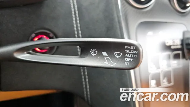 McLaren 570S 2018 thumb 2