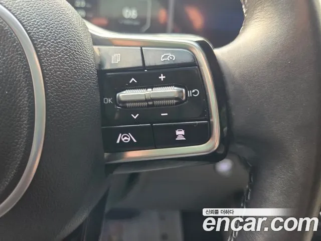 Kia Carnival 2024 thumb 10