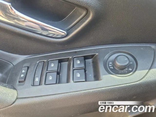 Chevrolet Trax 2017 thumb 2