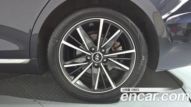 Hyundai Grandeur 2021 thumb 3