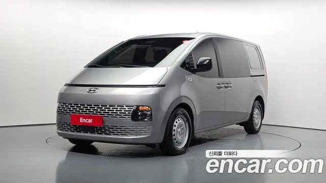 Hyundai Staria 2022 thumb 10