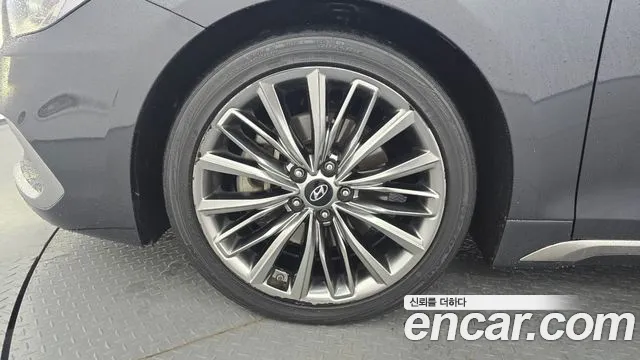 Hyundai Grandeur 2017 thumb 7