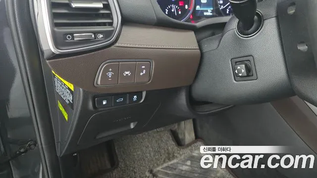 Hyundai Grandeur 2017 thumb 10