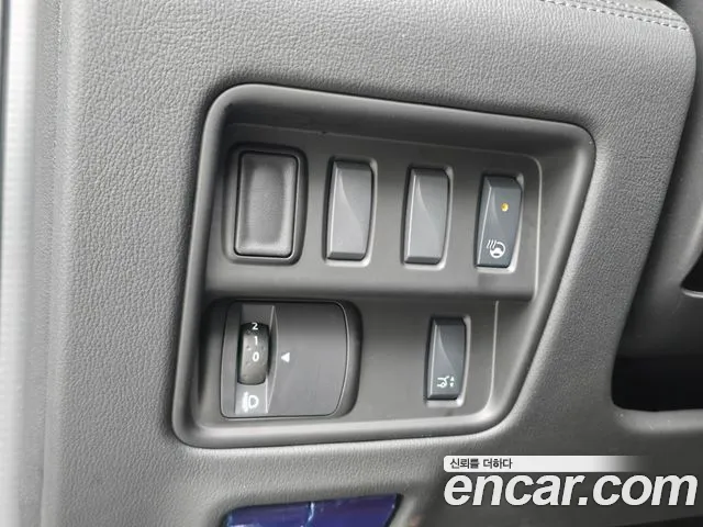 Renault QM6 2022 thumb 2