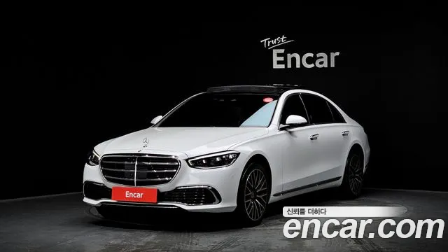 Mercedes-Benz S-Class 2024 thumb 8