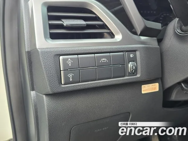 KGM Korando 2019 thumb 7