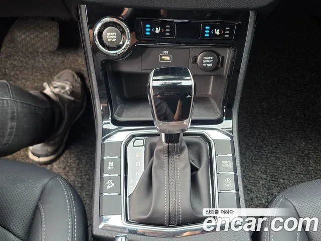 KGM Korando 2019 thumb 6