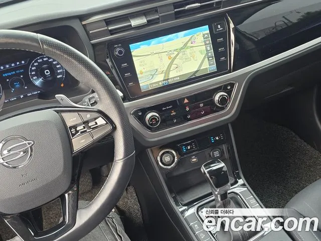KGM Korando 2019 thumb 10