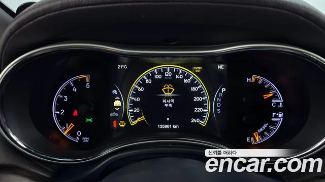 Jeep Grand Cherokee 2015 thumb 7