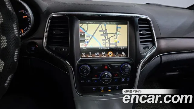 Jeep Grand Cherokee 2015 thumb 10