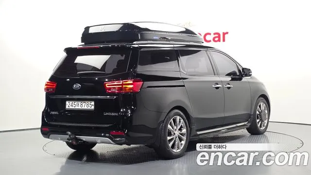 Kia Carnival 2019 thumb 7