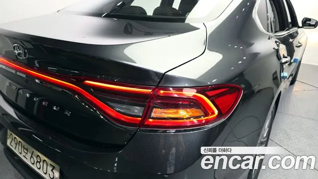 Hyundai Grandeur 2019 thumb 3