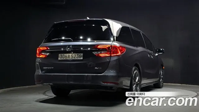 Honda Odyssey 2021 thumb 6