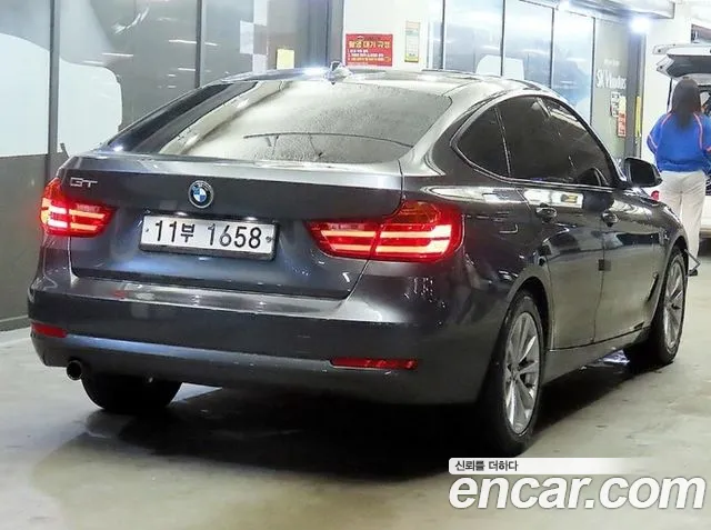 BMW 3 серии Gran Turismo 2015 thumb 4